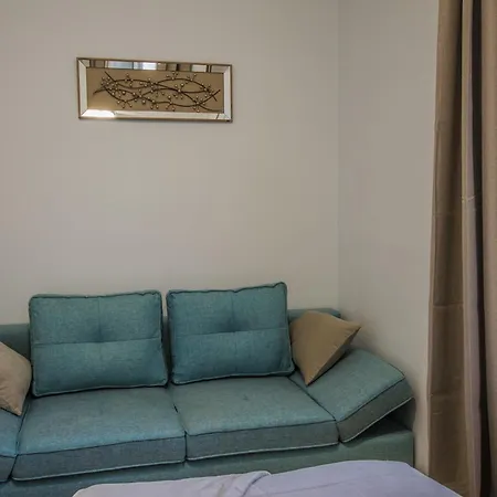 Apartment Royal With Sauna And Billiards Prag