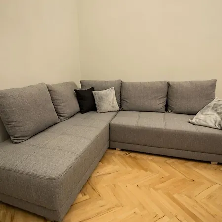 Apartment Royal With Sauna And Billiards Prague