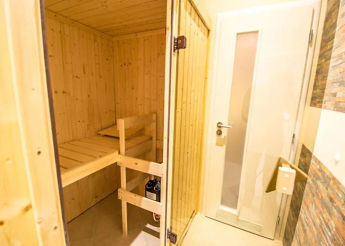 Royal With Sauna And Billiards Daire Prag