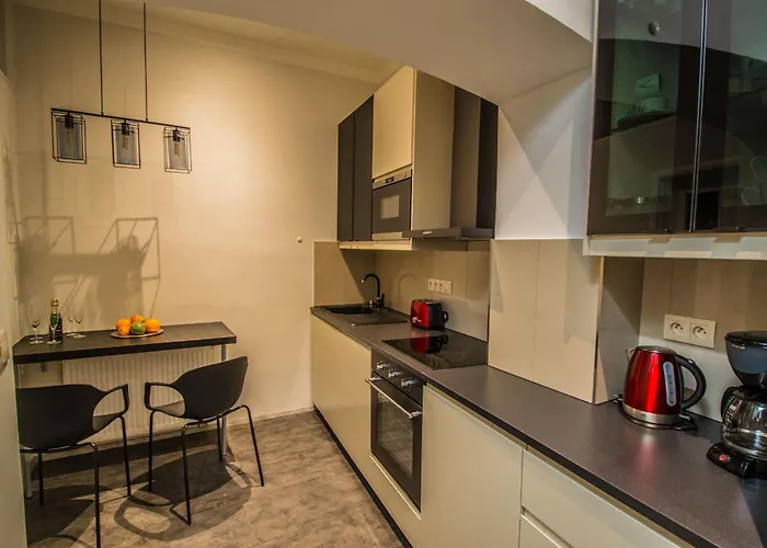 Royal With Sauna And Billiards *