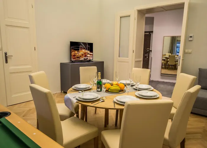 Royal With Sauna And Billiards Daire *